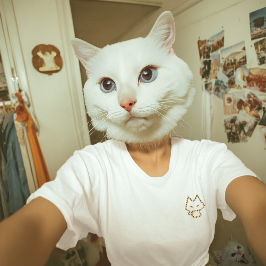 Cat Embroidery Tee White / Blue Gradation・Amber Bicolor