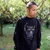 Cat Embroidery Crew Sweatshirt / Black